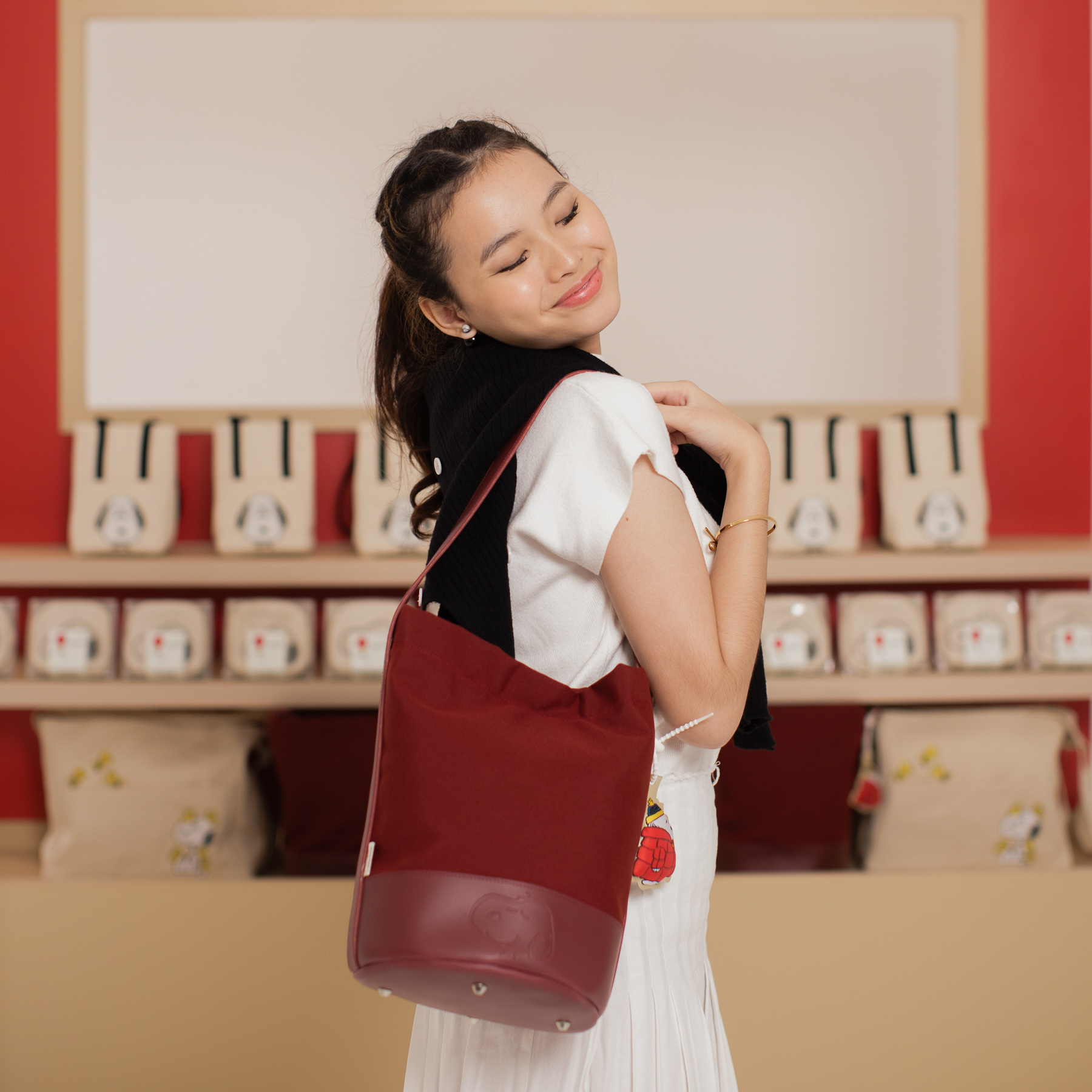 Lucy Bucket Bag