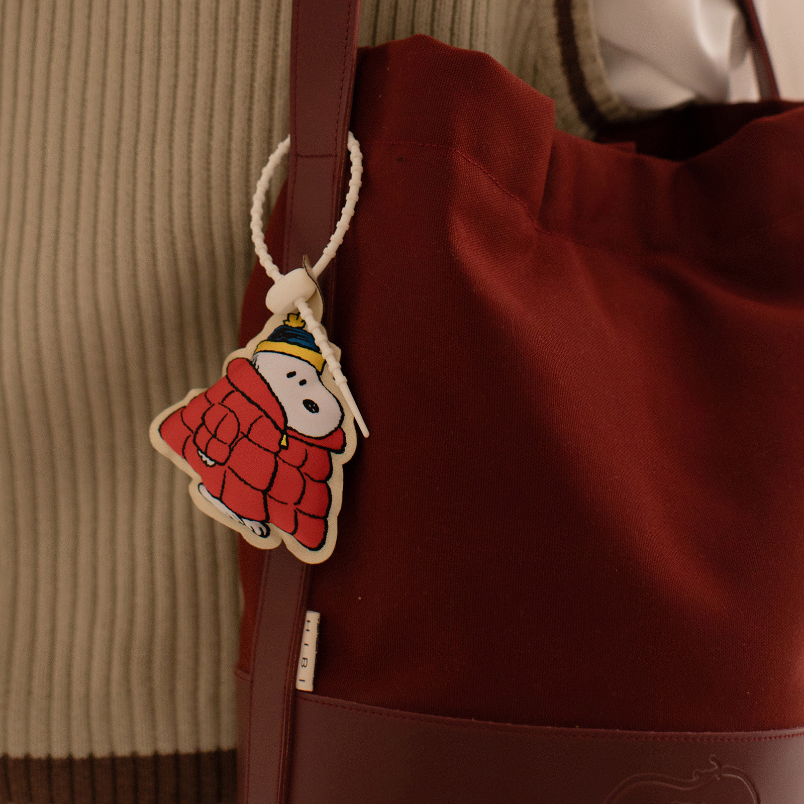Snoopy Puff Bag Charm